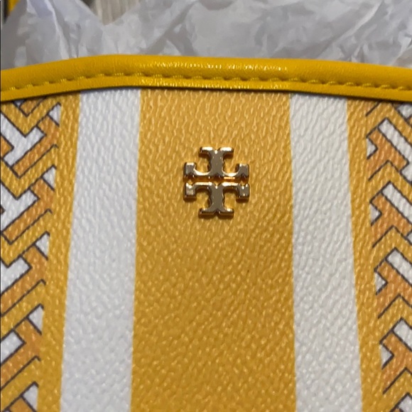 Tory Burch Yellow Tote Bag - Picture 6 of 13